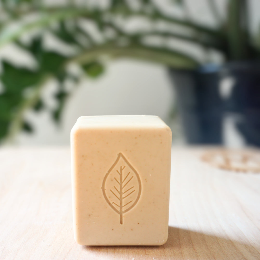 Rosewood & Rose Geranium Birch Bark Artisan Bar - leaf (limited edition)