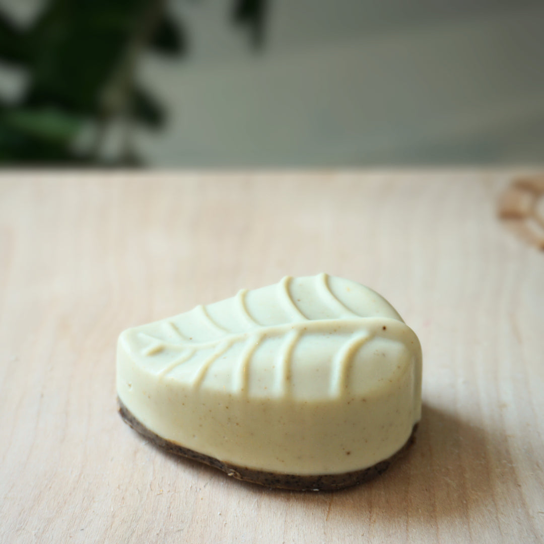 Birch Bark Lemongrass Energizing Bar - leaf (shipping Sept 18)